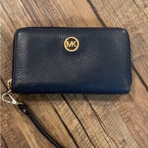 Michael Kors Blue Pebble Grain Leather Key/Coin/credit card Pouch A4